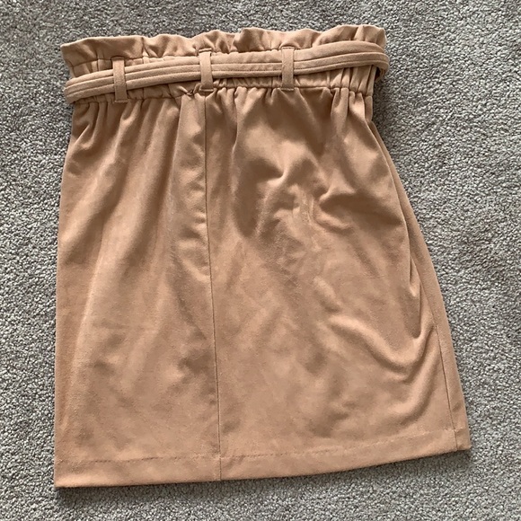 Paperbag skirt - Picture 2 of 2
